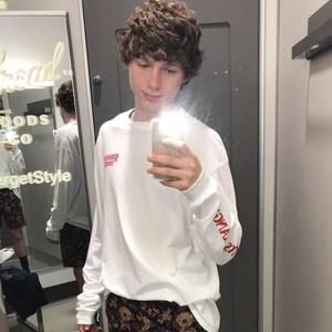 Meet your Posher, Josh